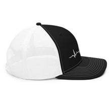 Wind Heart Beat Trucker Cap